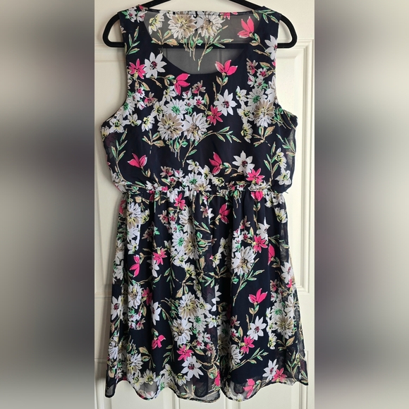 AB Studio XL Navy Blue Floral Sleeveless Midi Dress- Very Flattering! - Picture 5 of 7